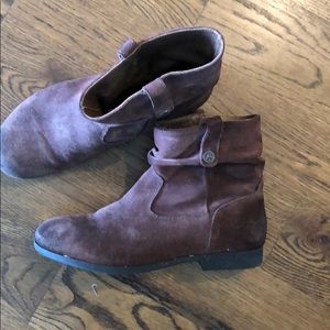 Birkenstock brown boots